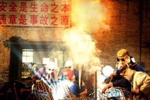 ���ӟ��m������